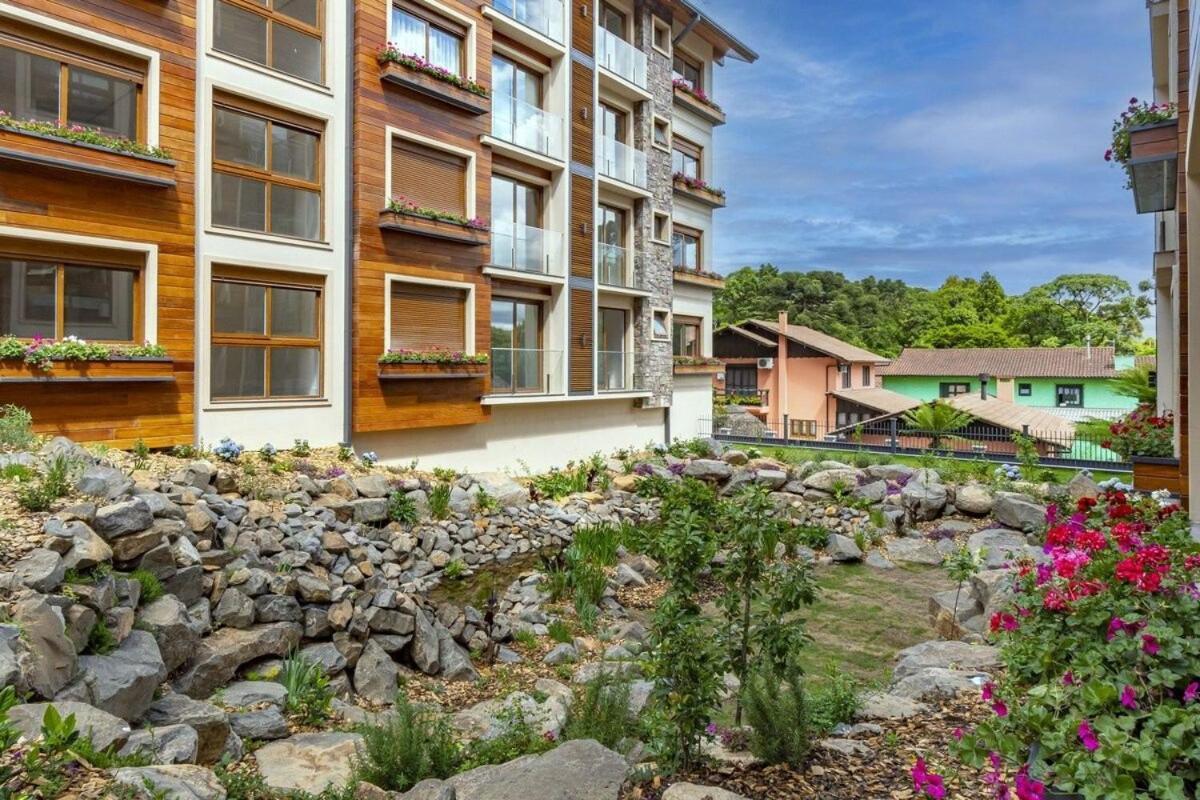 Rosa Edificio Bellagio Canela Com Infraestrutura Completaアパートメント エクステリア 写真