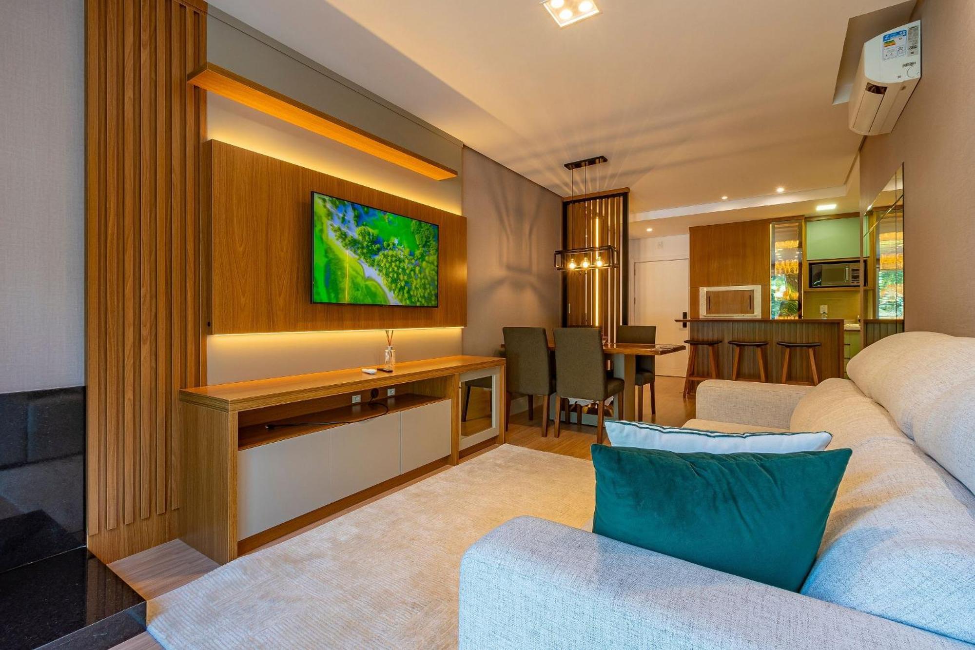 Rosa Edificio Bellagio Canela Com Infraestrutura Completaアパートメント エクステリア 写真