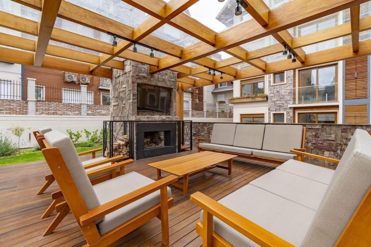 Rosa Edificio Bellagio Canela Com Infraestrutura Completaアパートメント エクステリア 写真