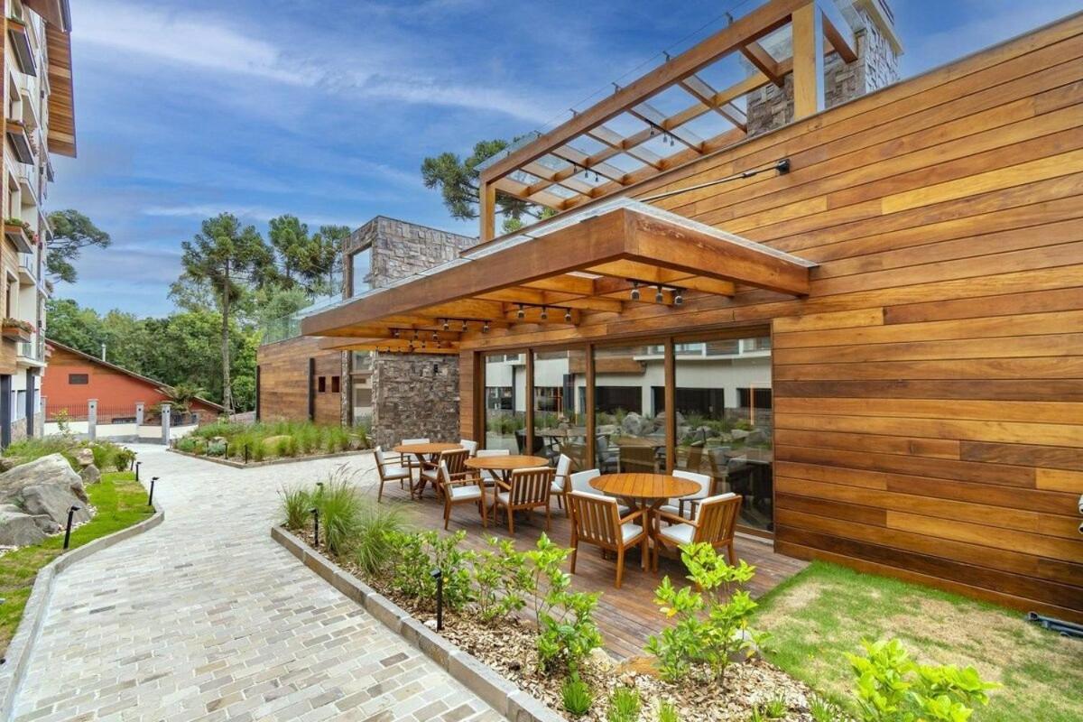 Rosa Edificio Bellagio Canela Com Infraestrutura Completaアパートメント エクステリア 写真
