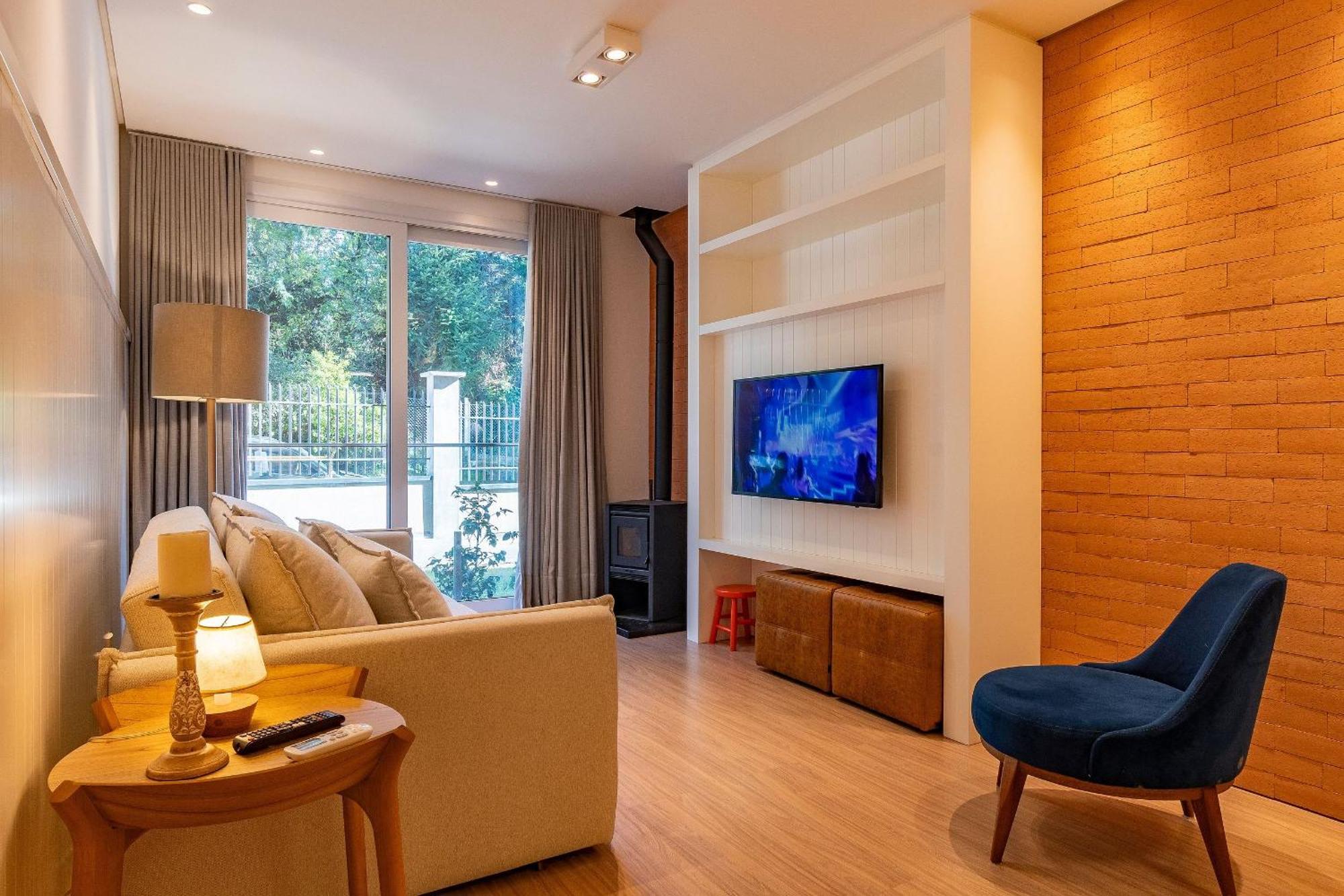 Rosa Edificio Bellagio Canela Com Infraestrutura Completaアパートメント エクステリア 写真